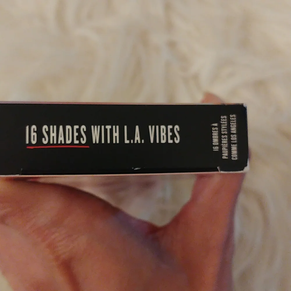 💝FIRM! NWT SMASHBOX L.A. COVER SHOT EYESHADOW PALETTE (DISCONTINUED)